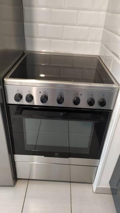 T2 De 42M² A Proximite De La Gare A 30Min De Paris Apartment Mantes-la-Jolie Ngoại thất bức ảnh